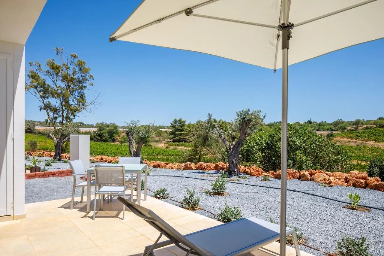 Affittacamere Quinta Dos Vales Wine Estate Estômbar
