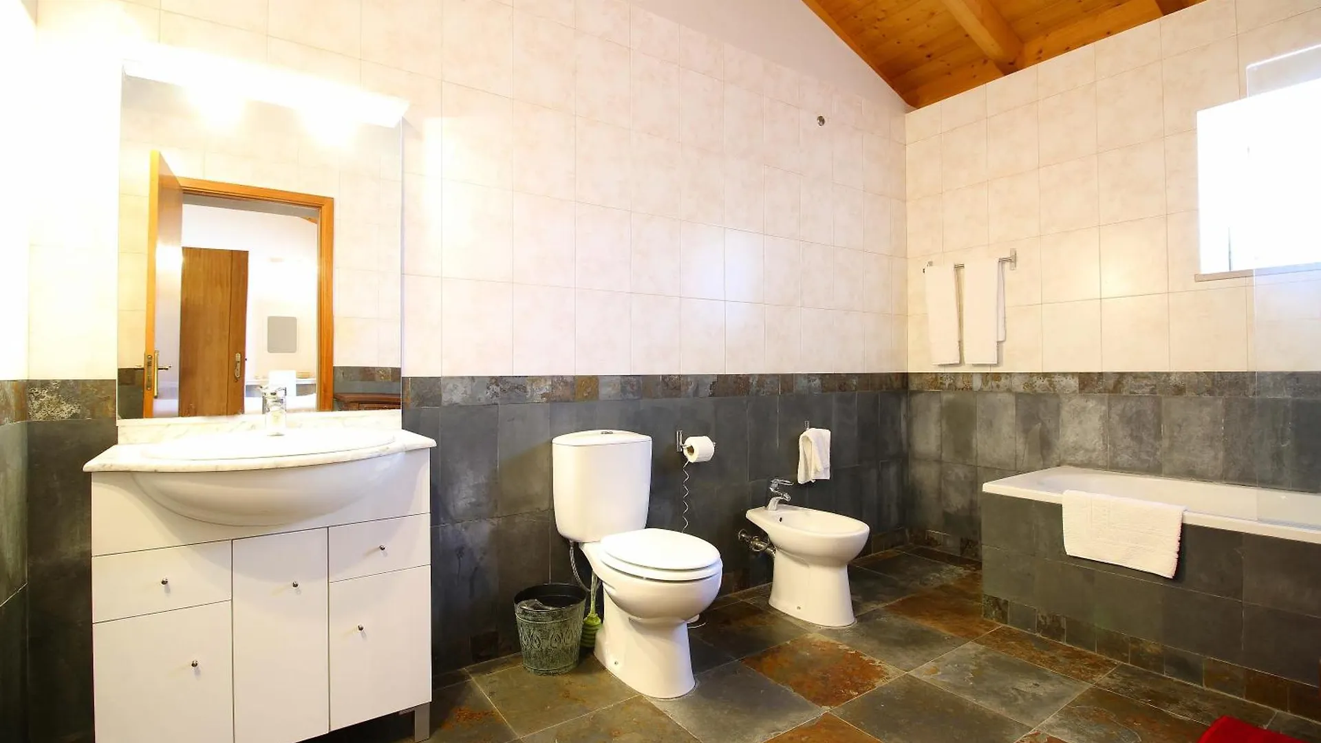 Casa di campagna Affittacamere Quinta Dos Vales Wine Estate Estômbar