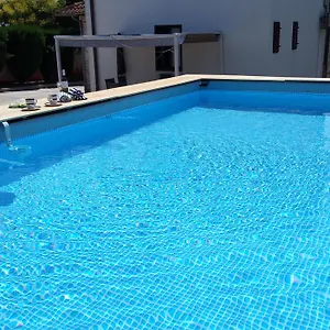 Leona Villa Medolino