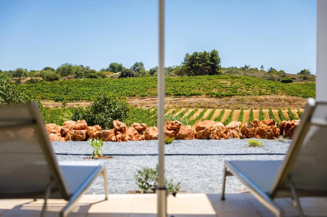 Pensjonat Quinta Dos Vales Wine Estate Estômbar 0*,  Portugalia
